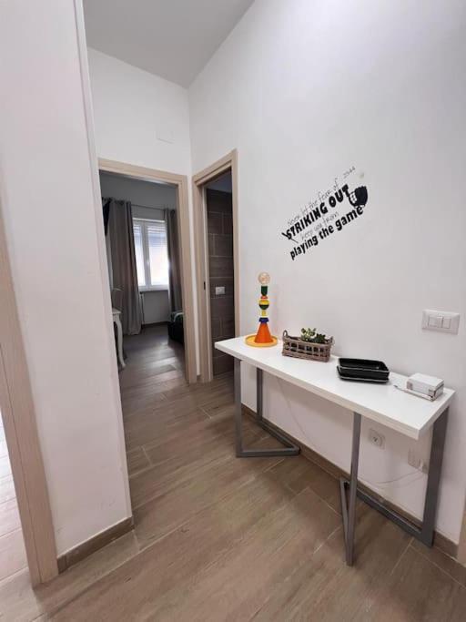 Apartamento Grazioso Tiburtina - 3 Bedrooms *