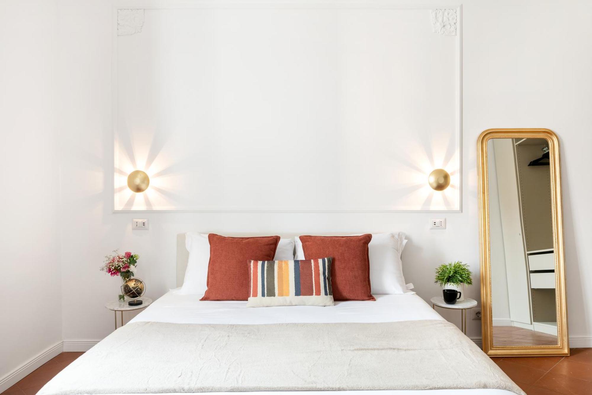Apartment White Flat Termini