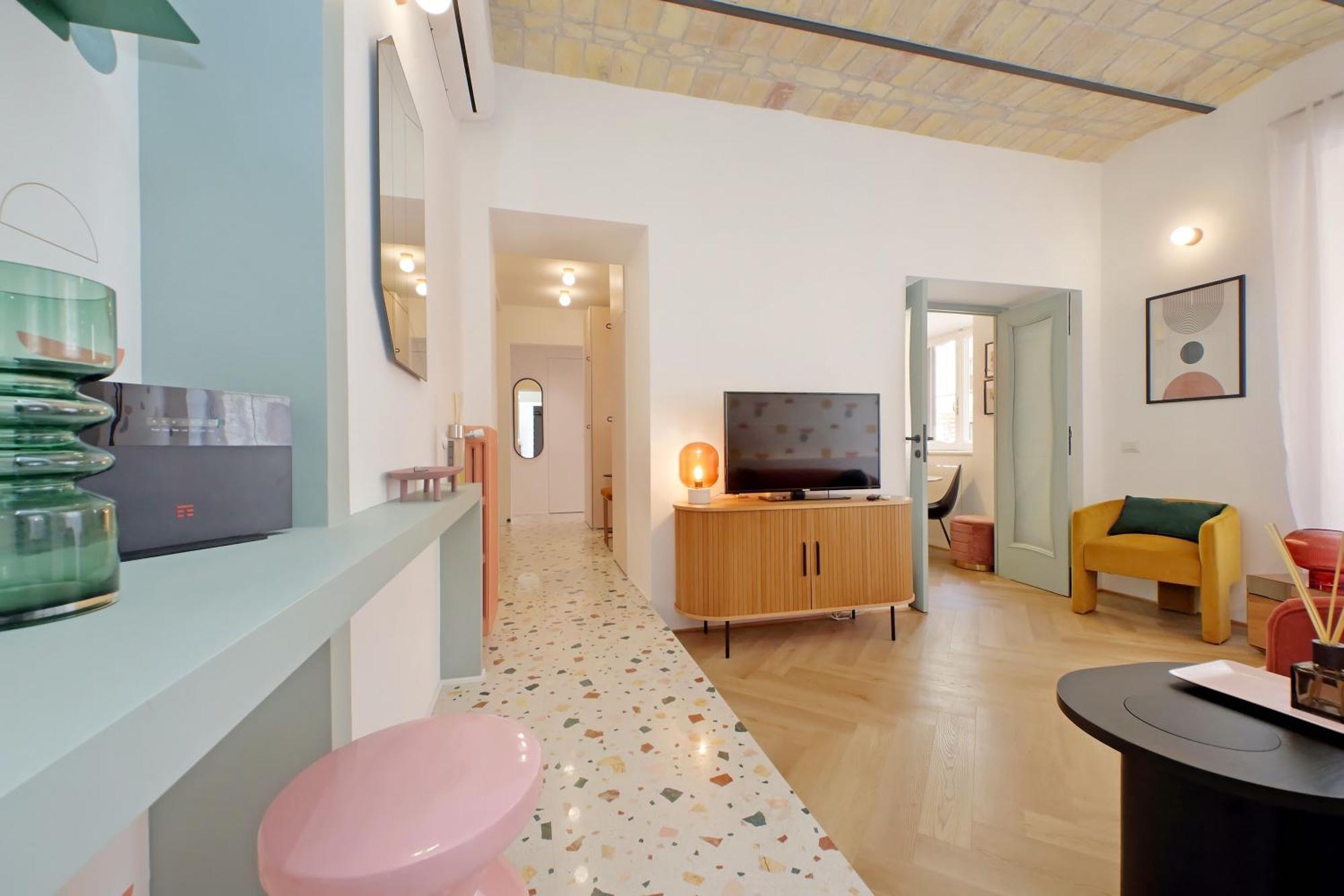 Ych-colorful And Classy Near Fori Imperiali Apartamento