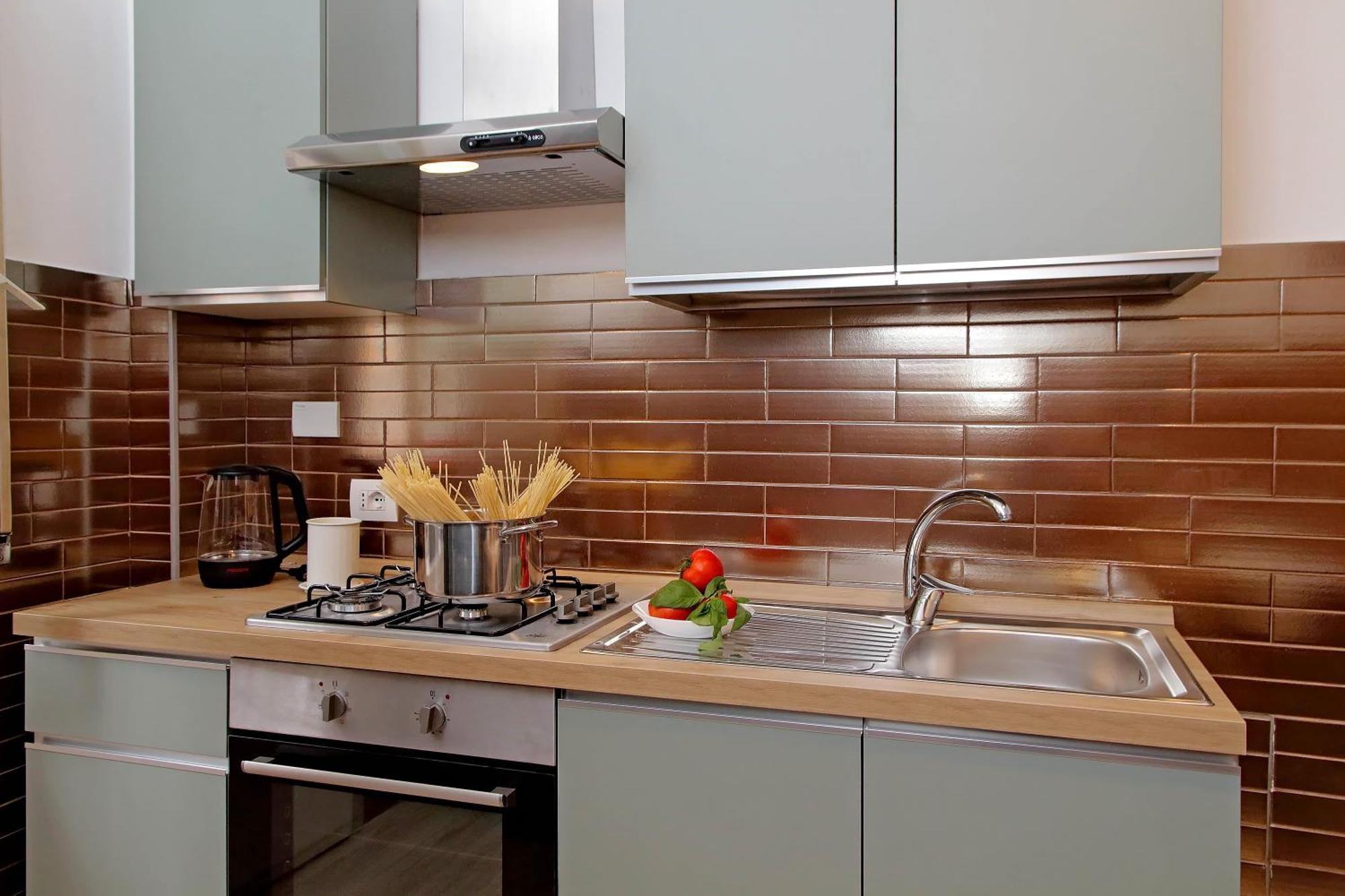 Apartment Tm *