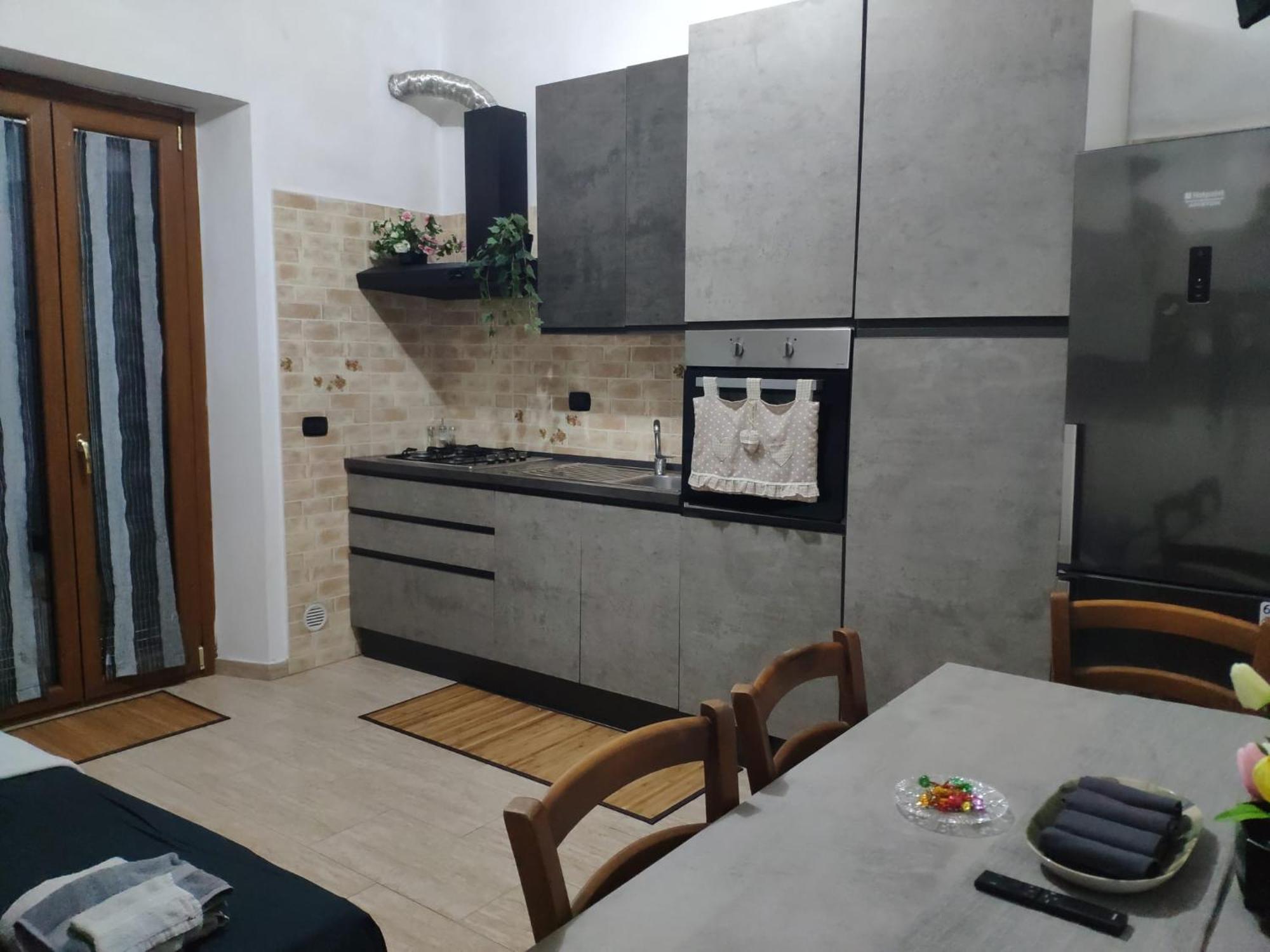 Deluxe With Private Kitchen And Garden - Close To Metro C * Rome