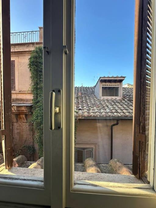 Apartamento Rooftops View Between Pantheon And Navona Roma