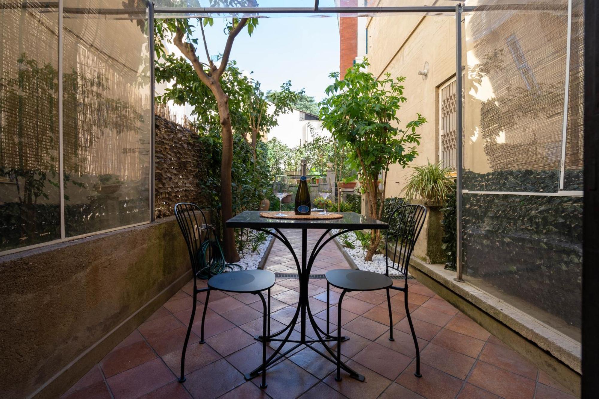 Apartamento Centro Pochi Minuti - Con Giardino Privato *