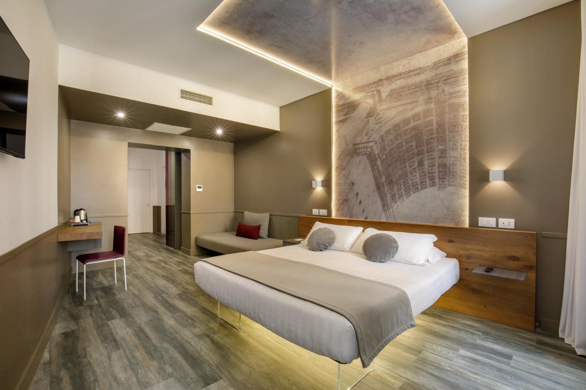 Regno Hotel