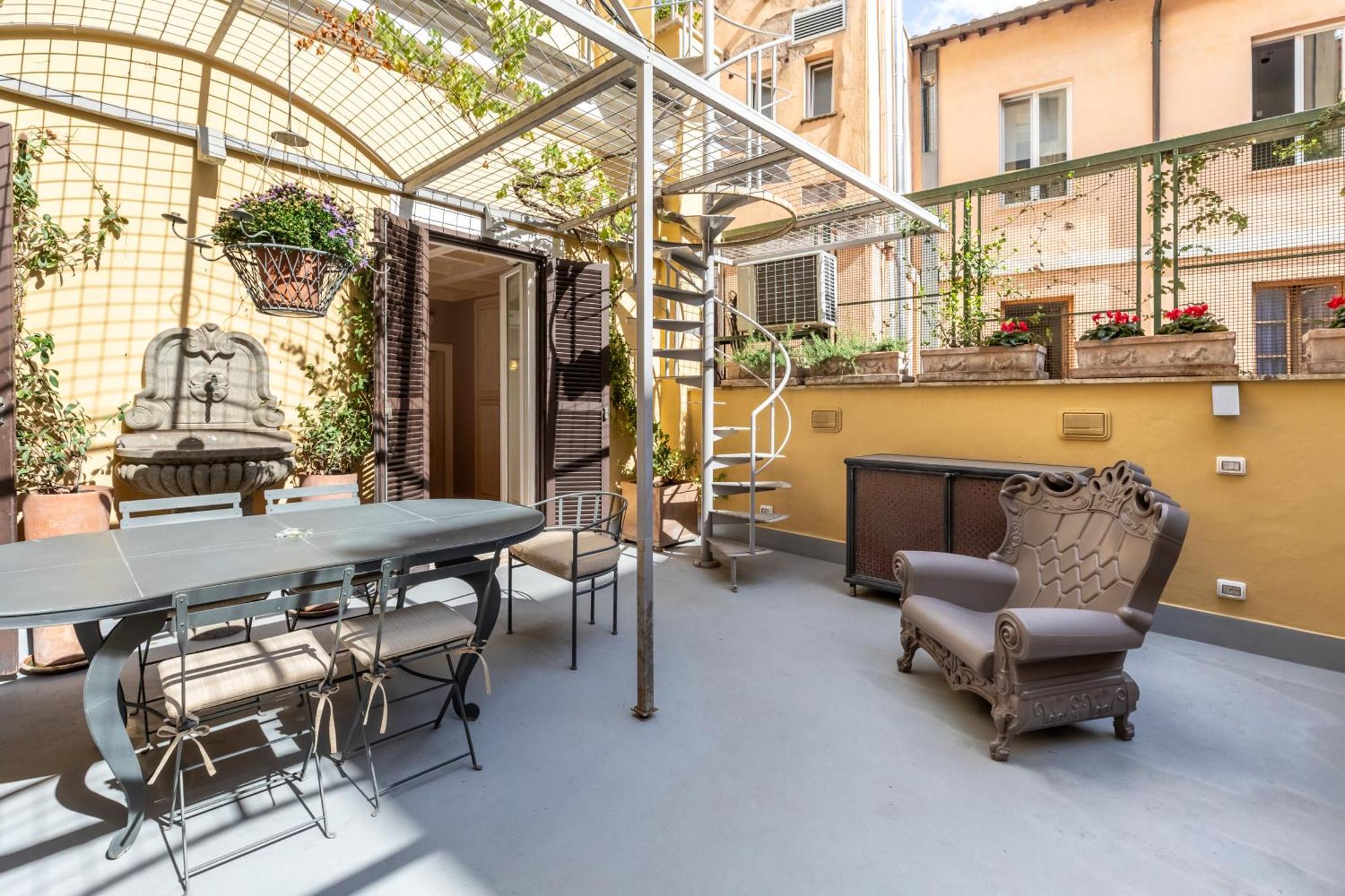 Ara Di Marte * Roma