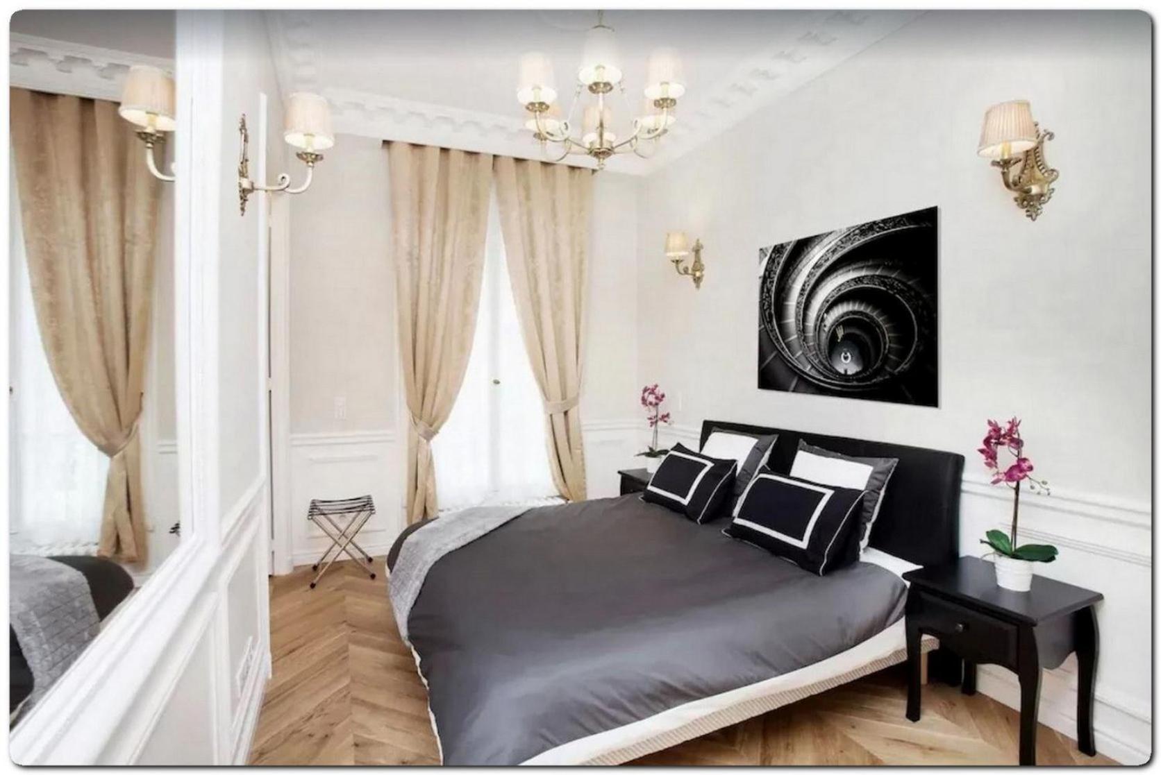 Modern Apartmentcheckprofile Rom