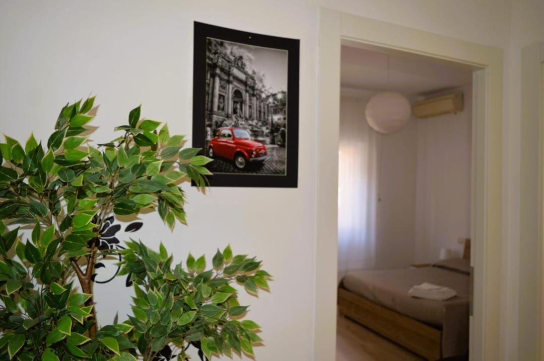 Apartment Fem House *