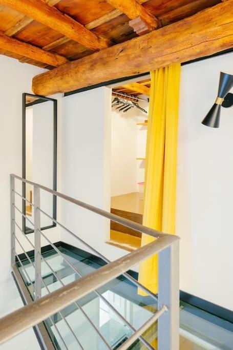 Charming Restored Loft In The Heart Of Trastevere Appartamento *