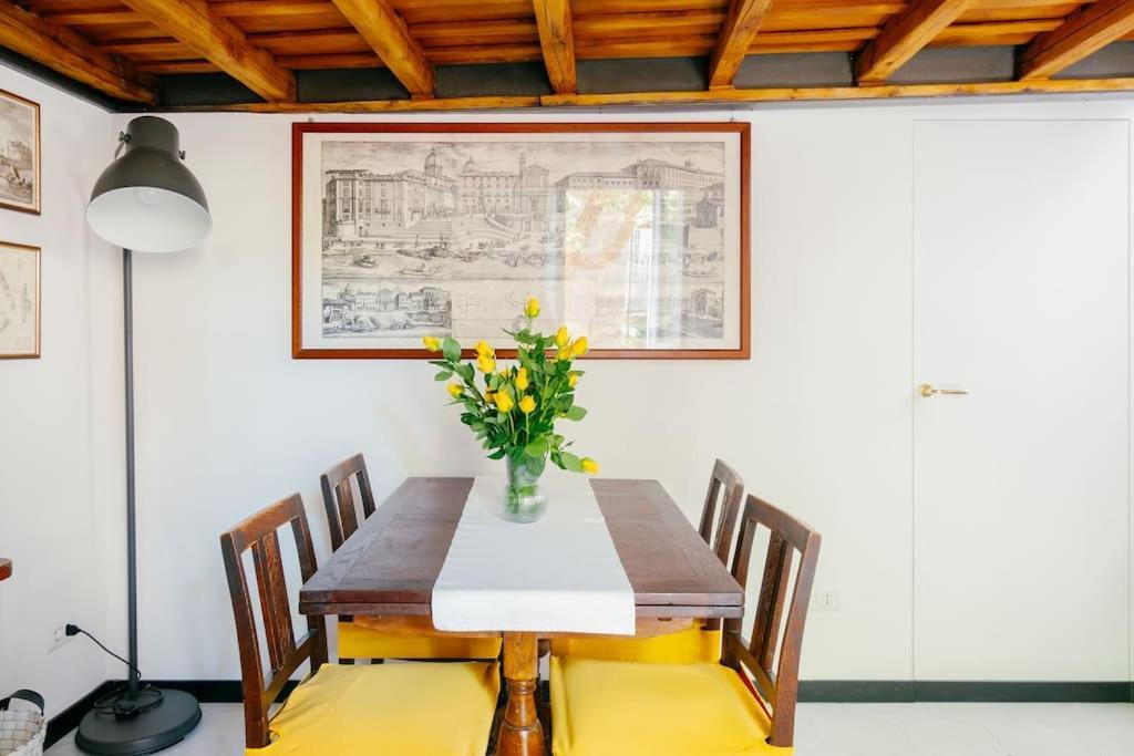 Charming Restored Loft In The Heart Of Trastevere Leilighet