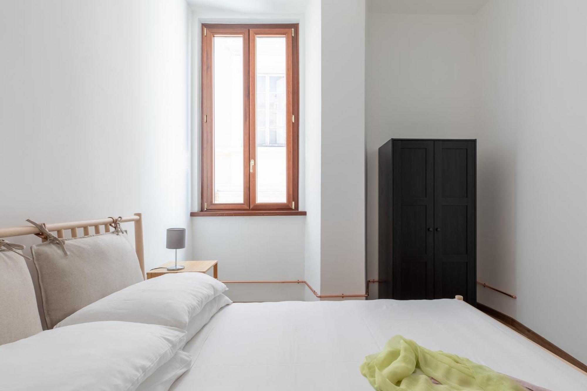 Iflat Bright Brand New 3-bedroom In Monti Roma