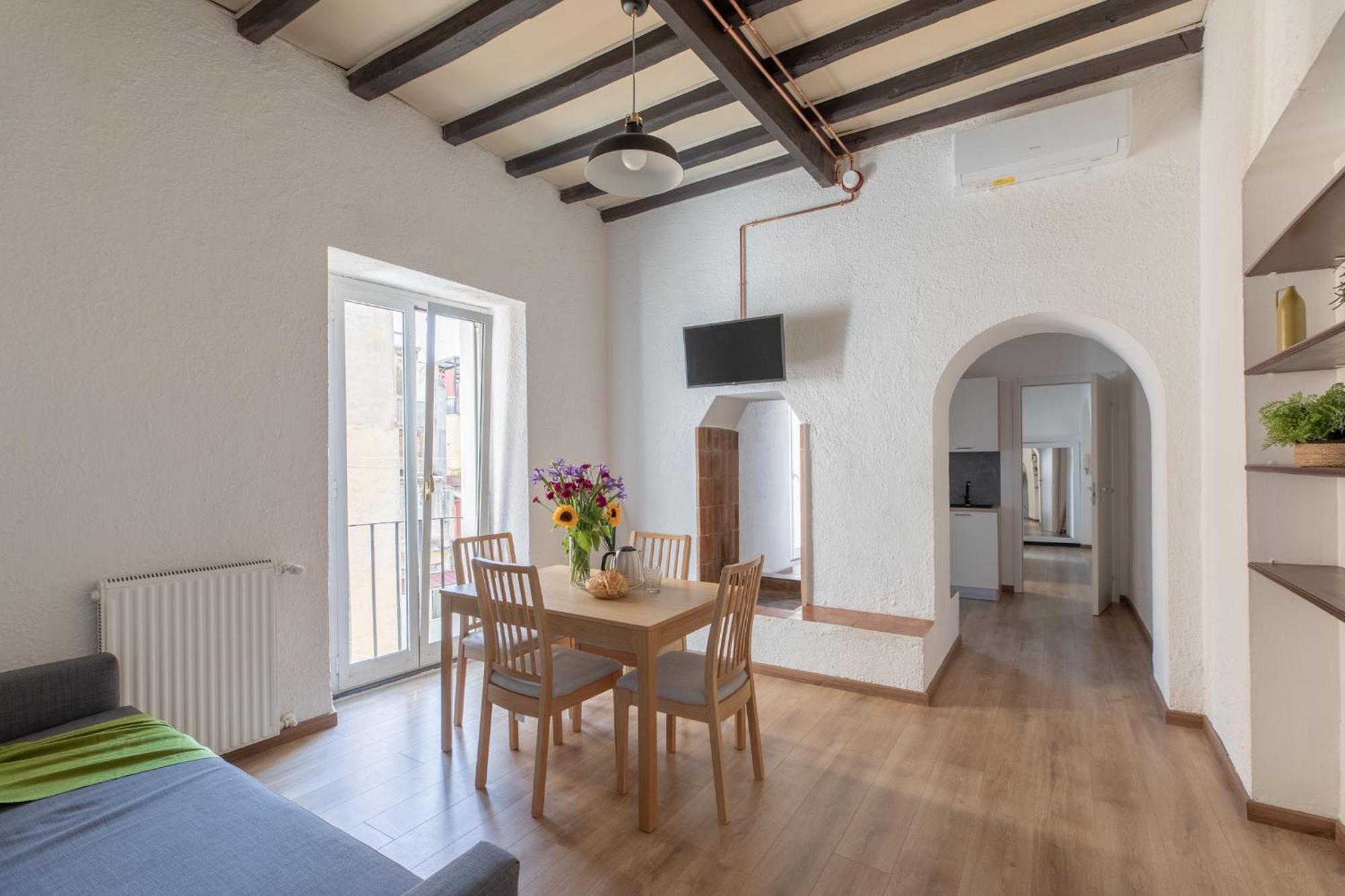 Iflat Bright Brand New 3-bedroom In Monti Roma