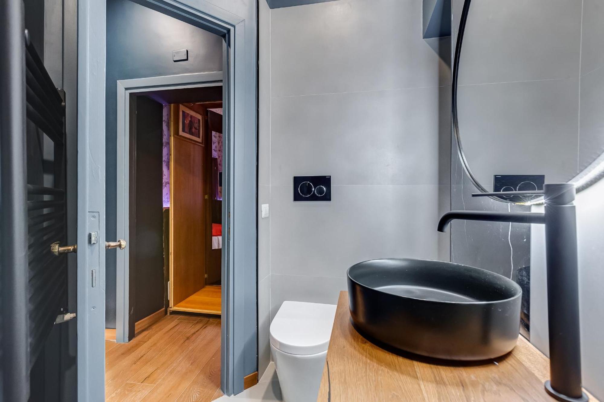 Stranger Pod Roma