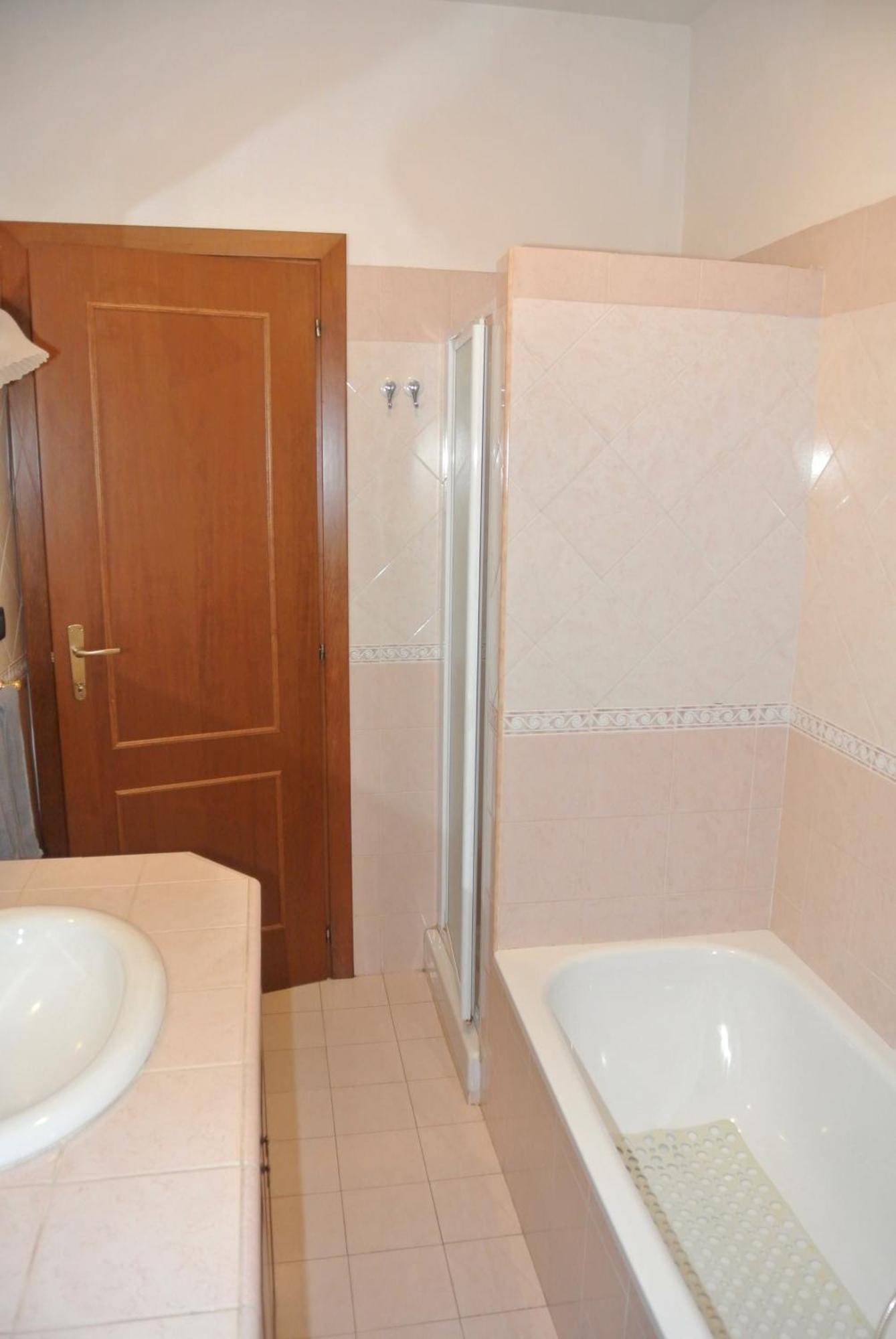 Apartamento Enza-home-in-roma *