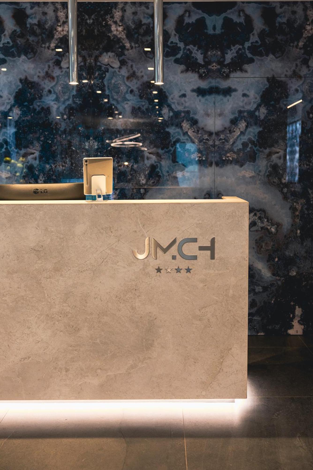 Hotel J Maluni