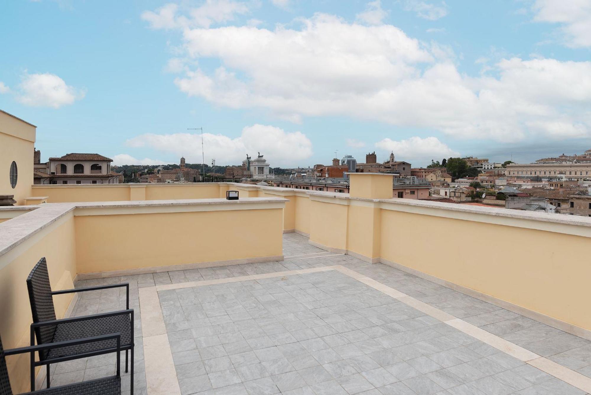 Apartamento Joivy Cavour Luxury Roma