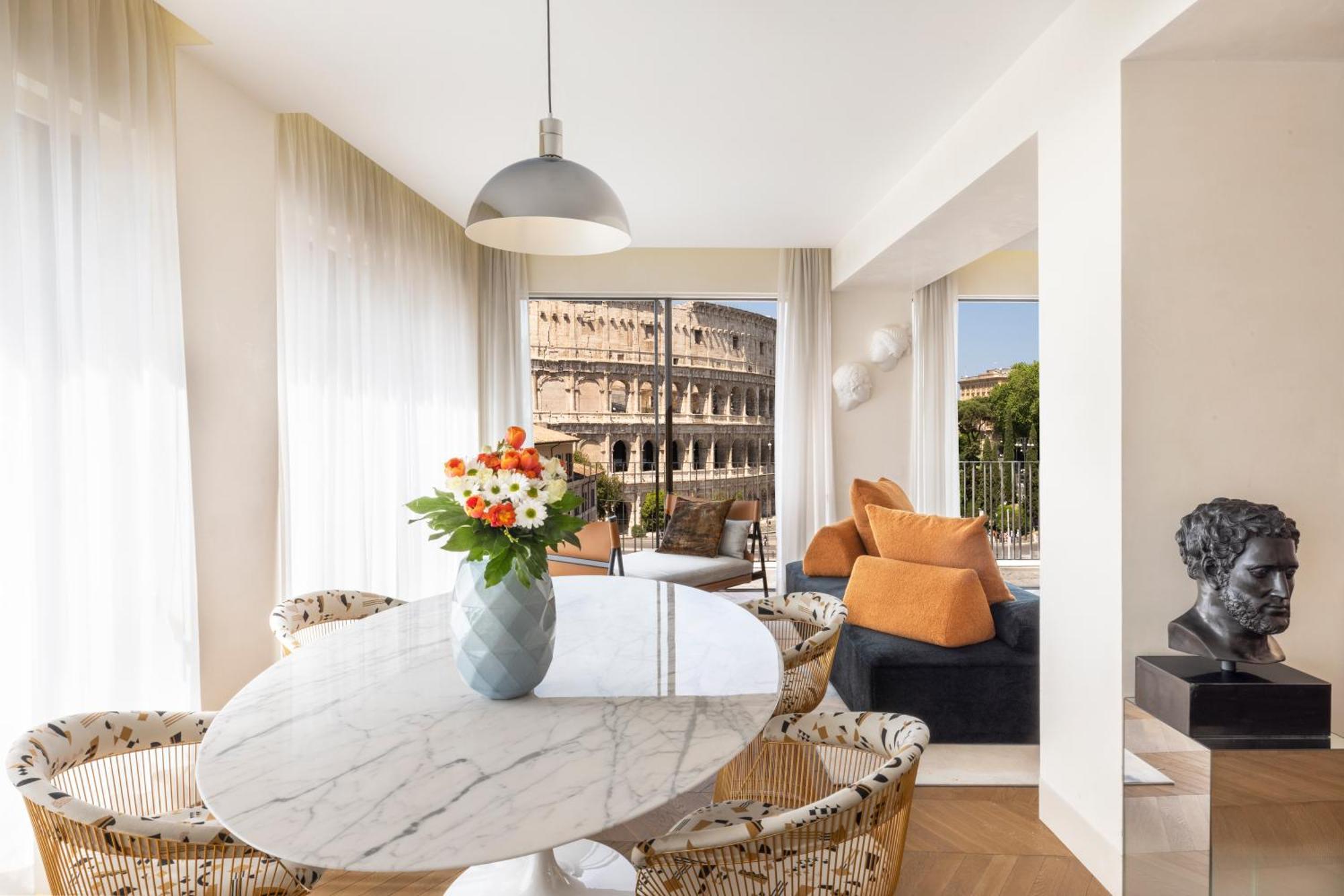 Palazzo Manfredi – Small Luxury Of The World 5*