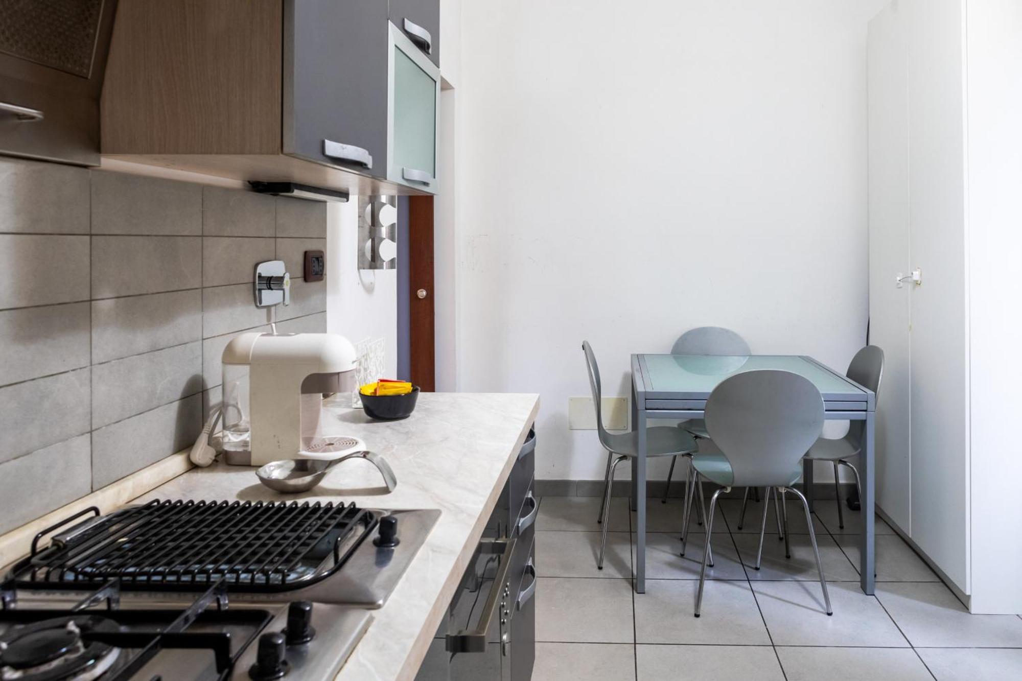 Suitte In San Giovanni Near Basilica - - *