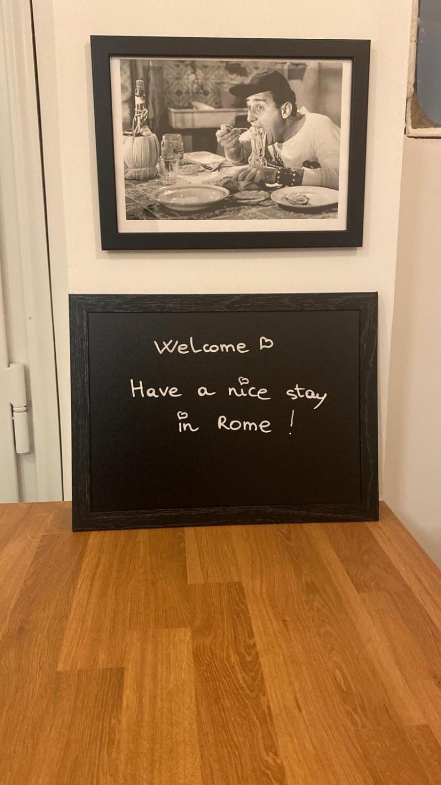 A Due Passi Dal Colosseo Apartment *