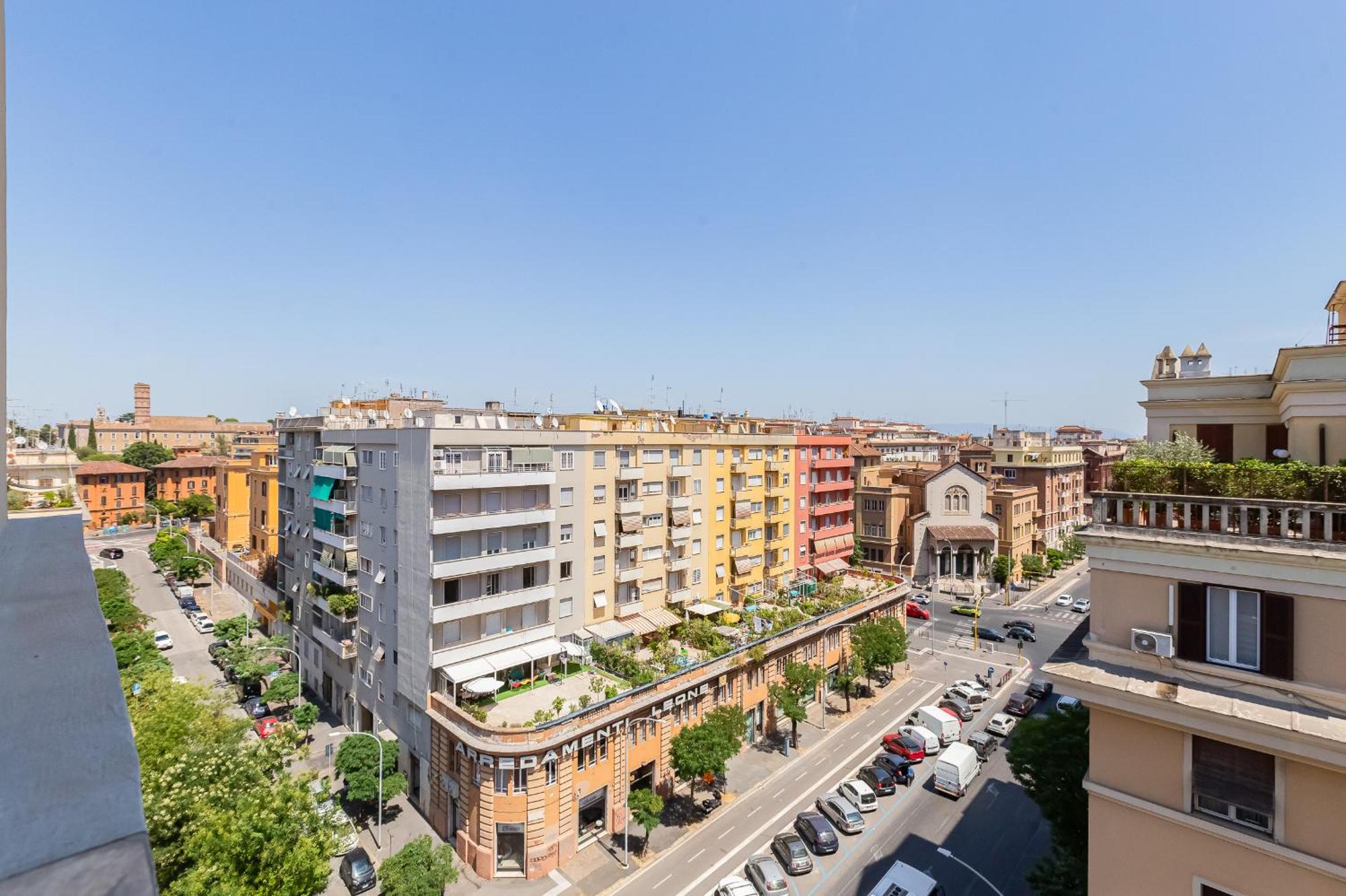 San Giovanni Attico Luxury Vicino Metro A E C Appartamento *