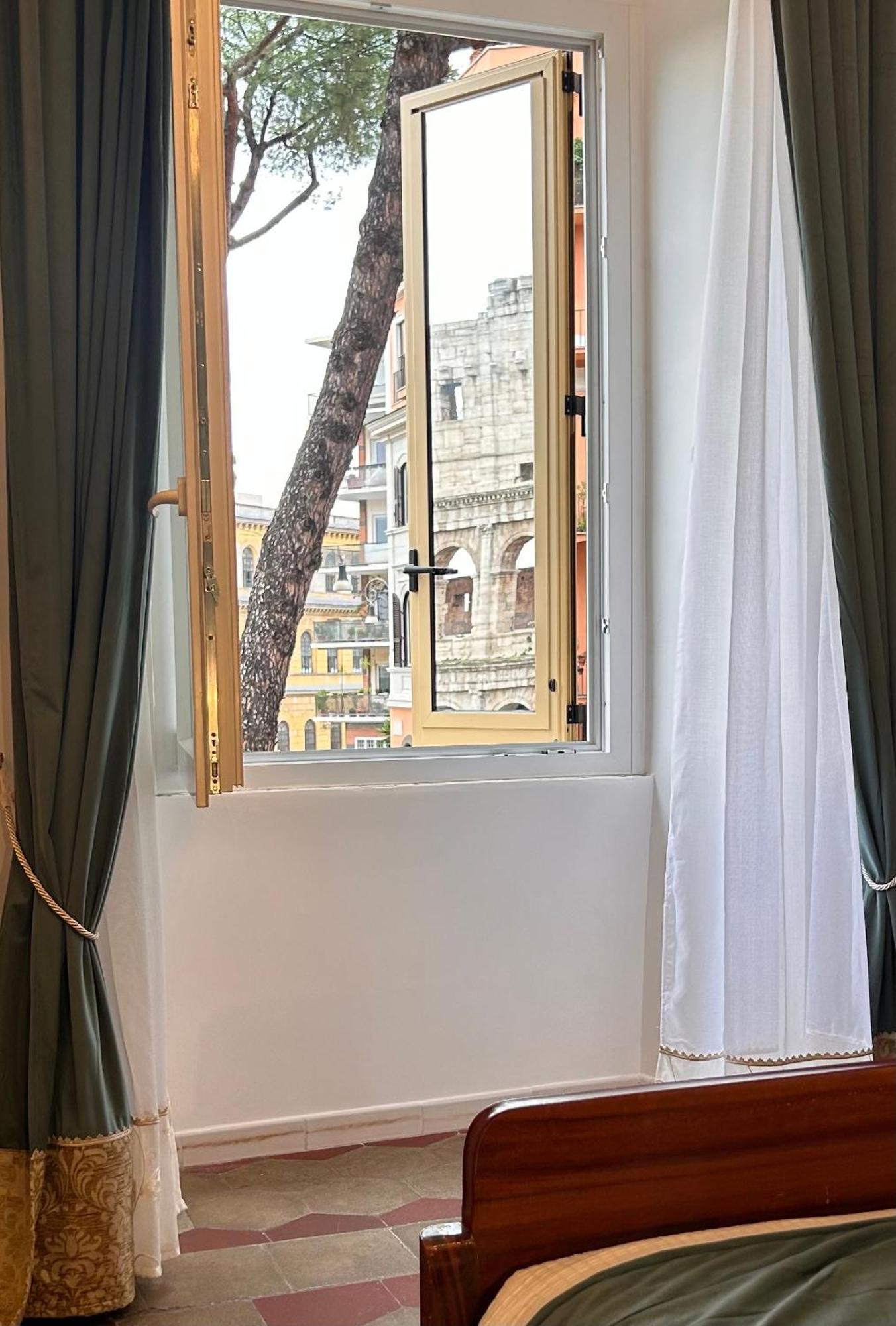 Apartment Romance Al Colosseo 3 Rom