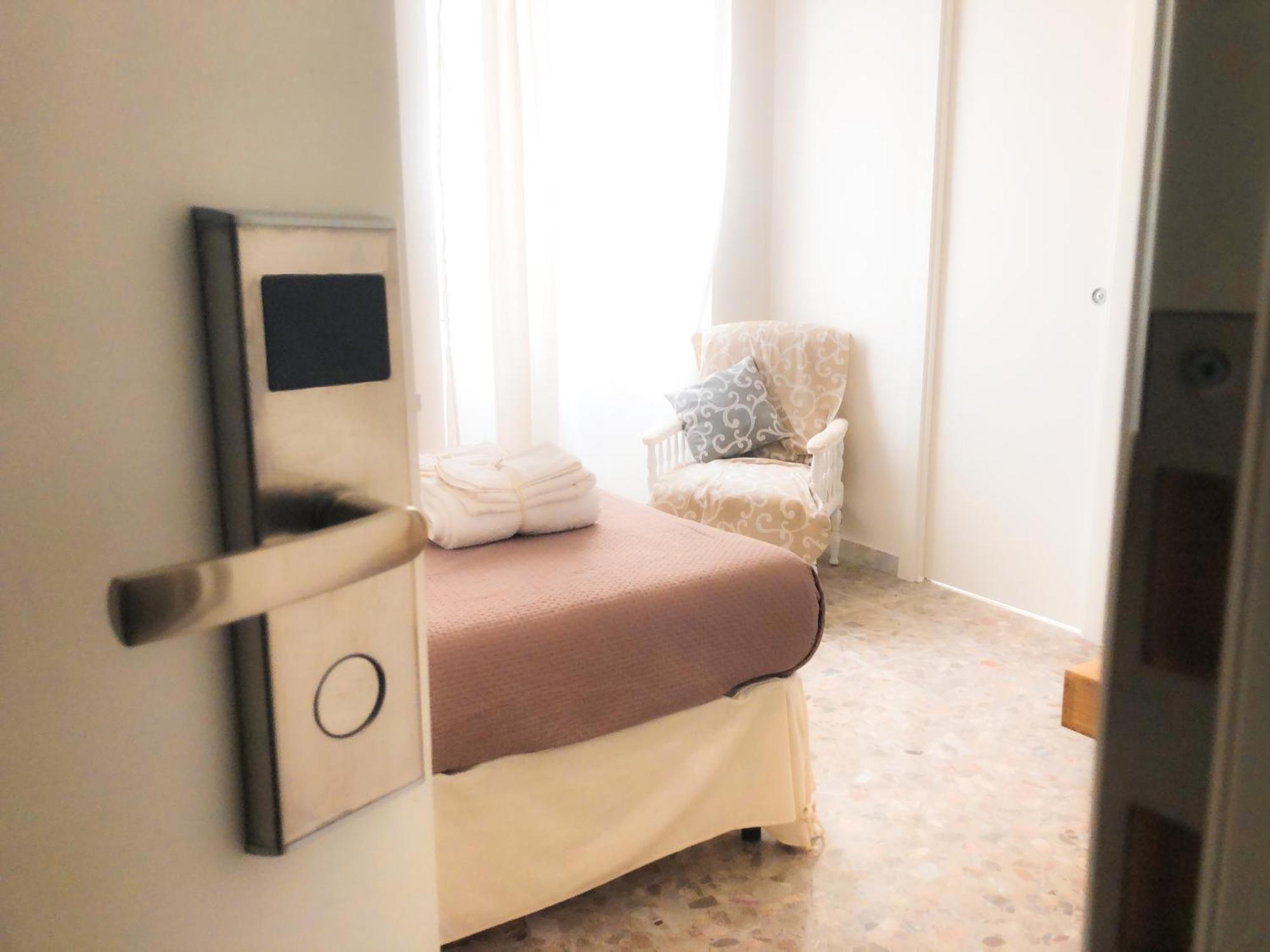 Pensión Garbatella House Roma