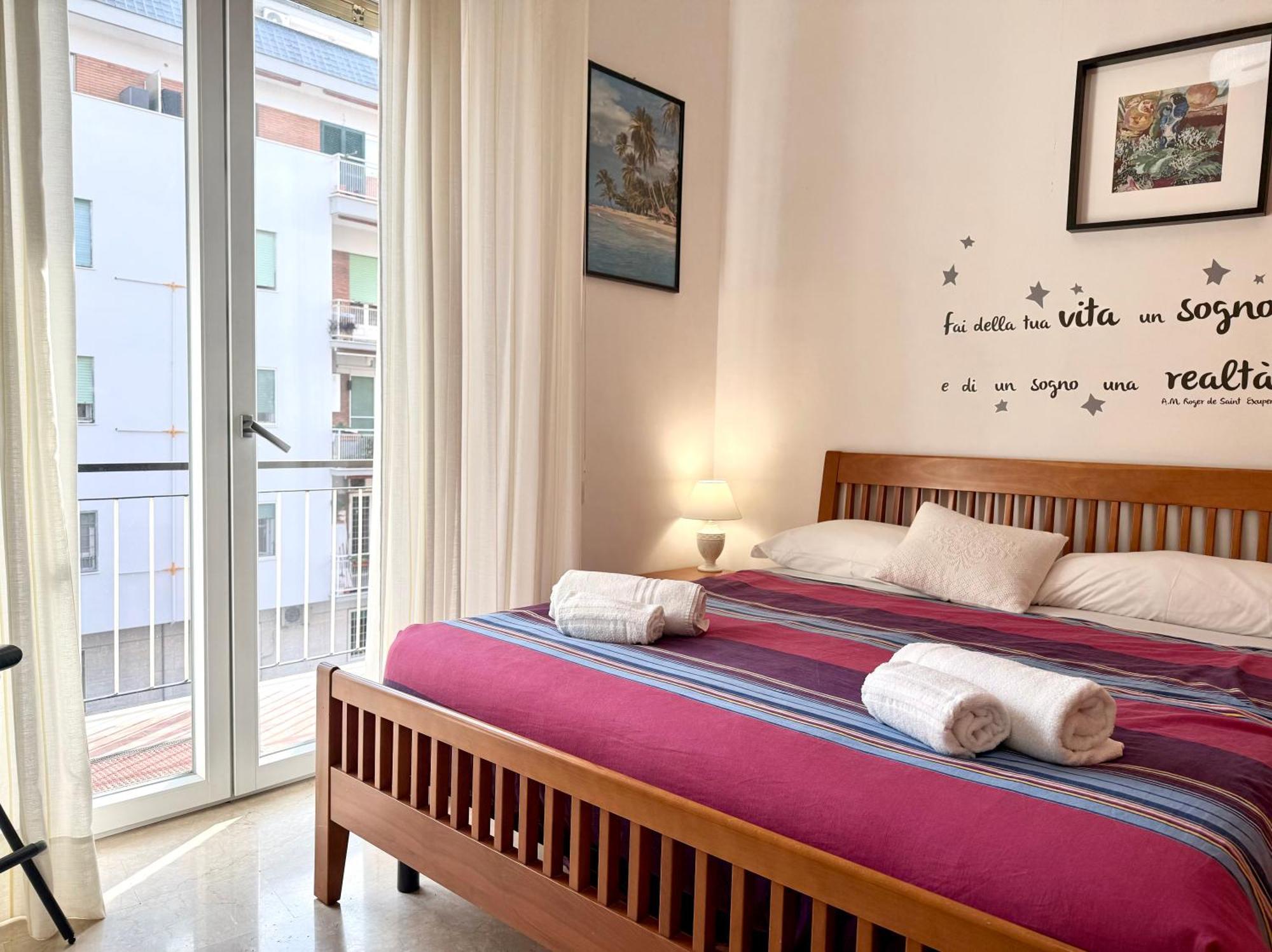 Apartment 5 Min Da Metro San Paolo Rom