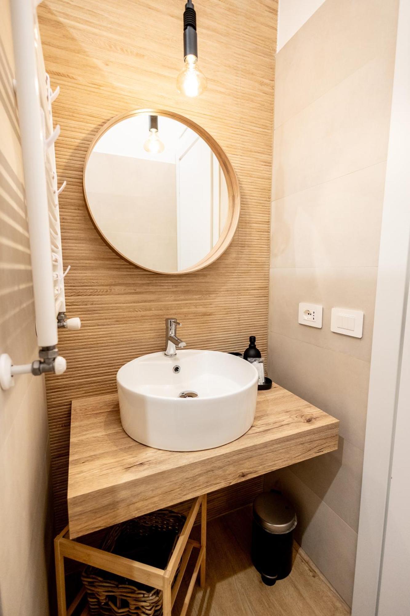 Apartment Re Di Ela