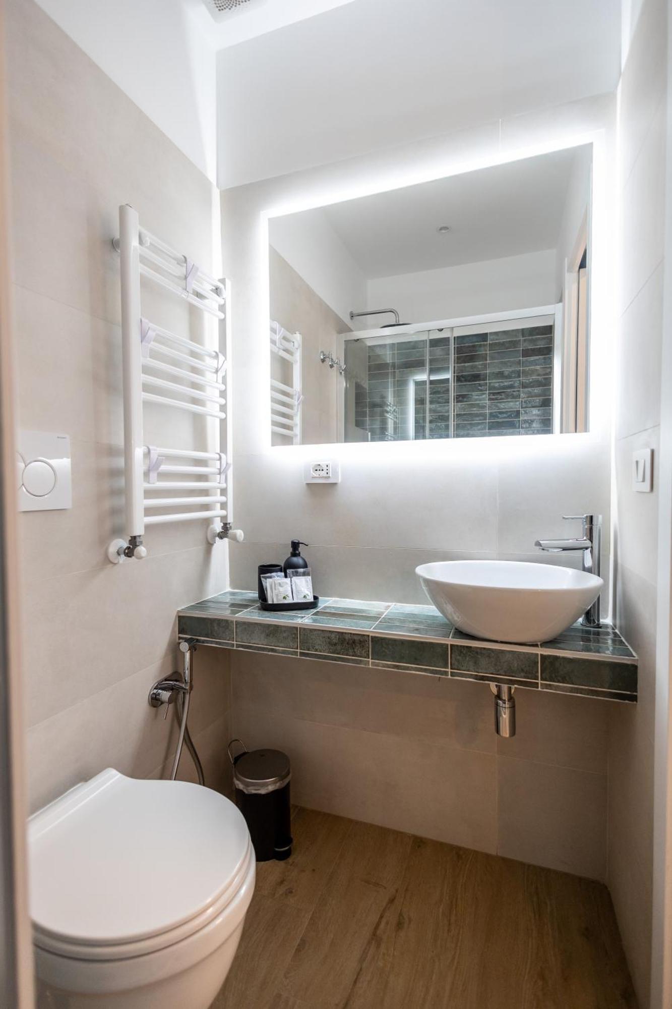 Apartment Re Di Ela