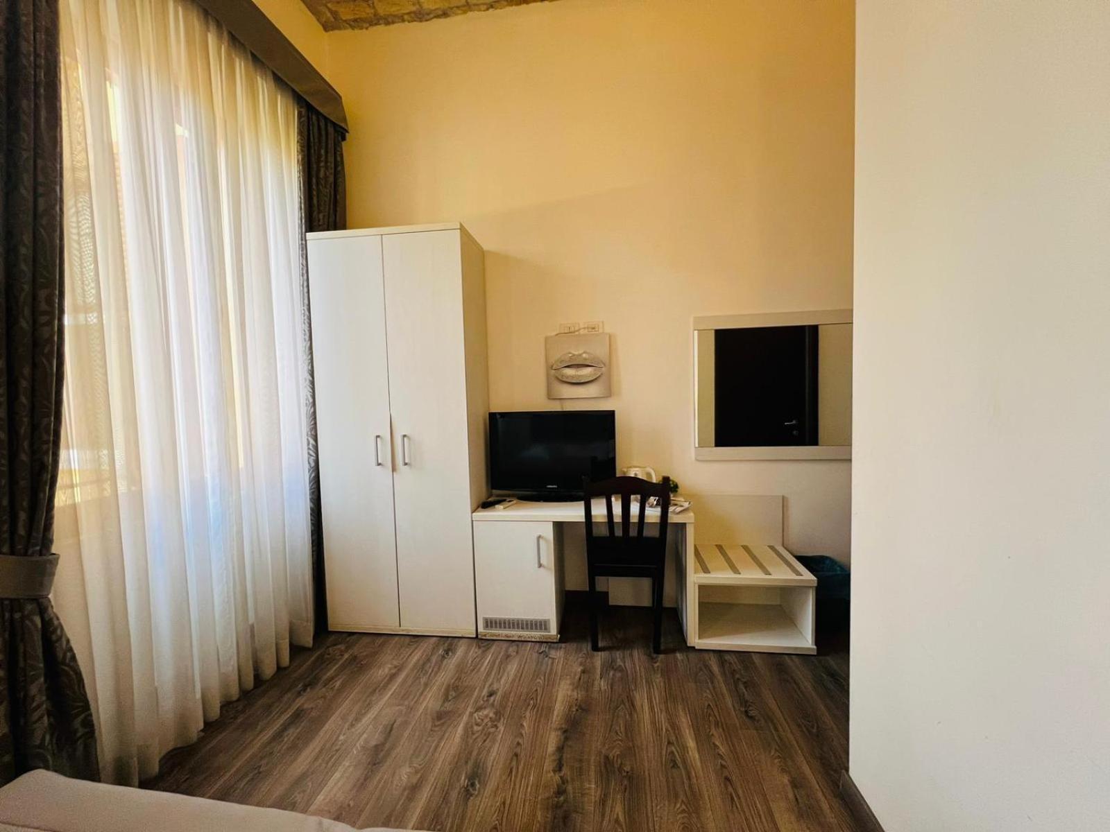 Laterani Dfm Roma
