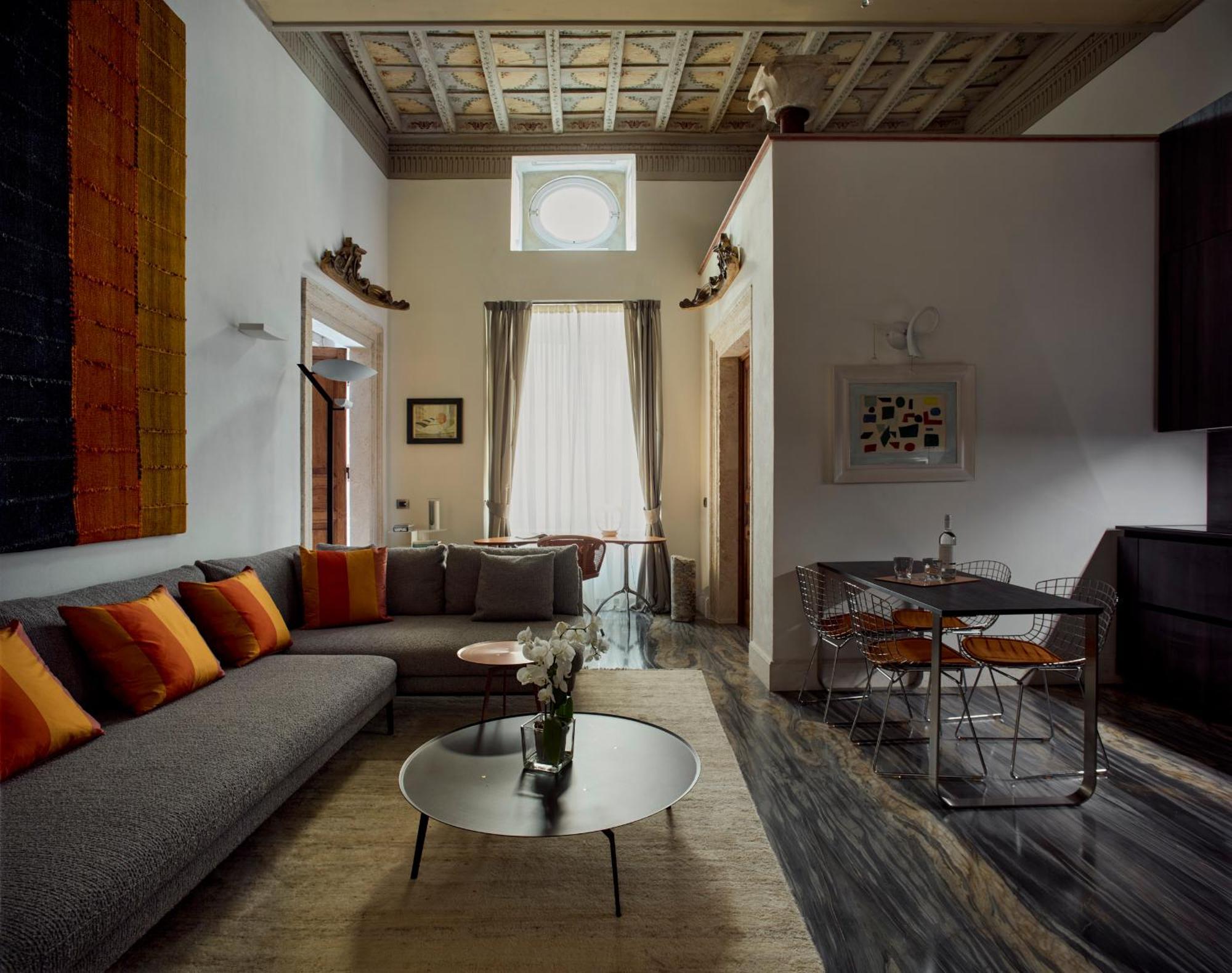 Palazzo Delle Pietre - Luxury Aparthotel Rom