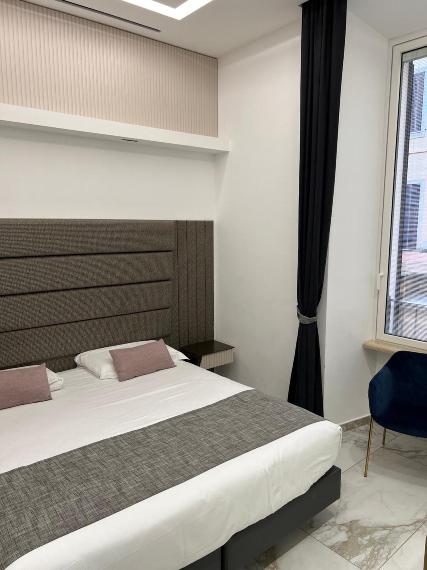 Maison Tritone 4* Roma