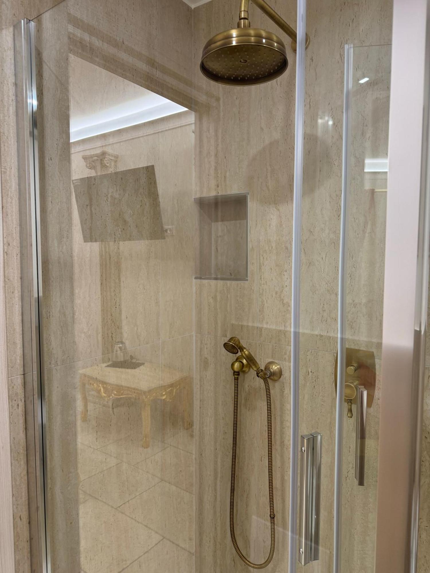 Jacuzzi Vatican Museum Roma