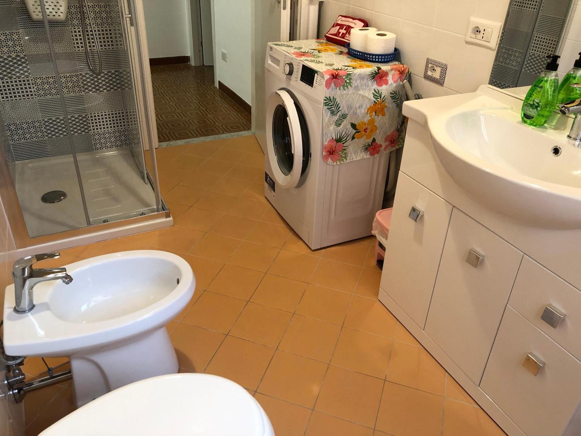 Apartment Lol *