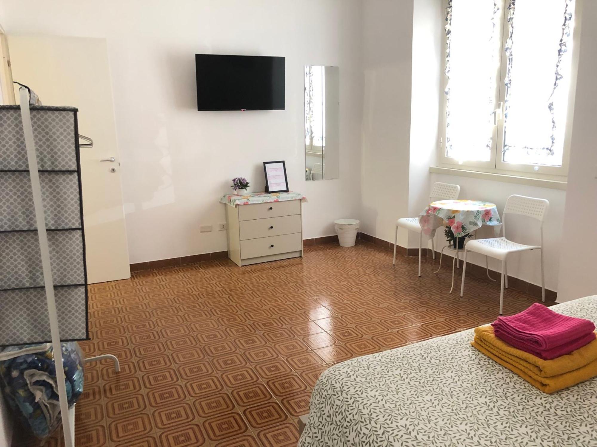 Lol Apartment