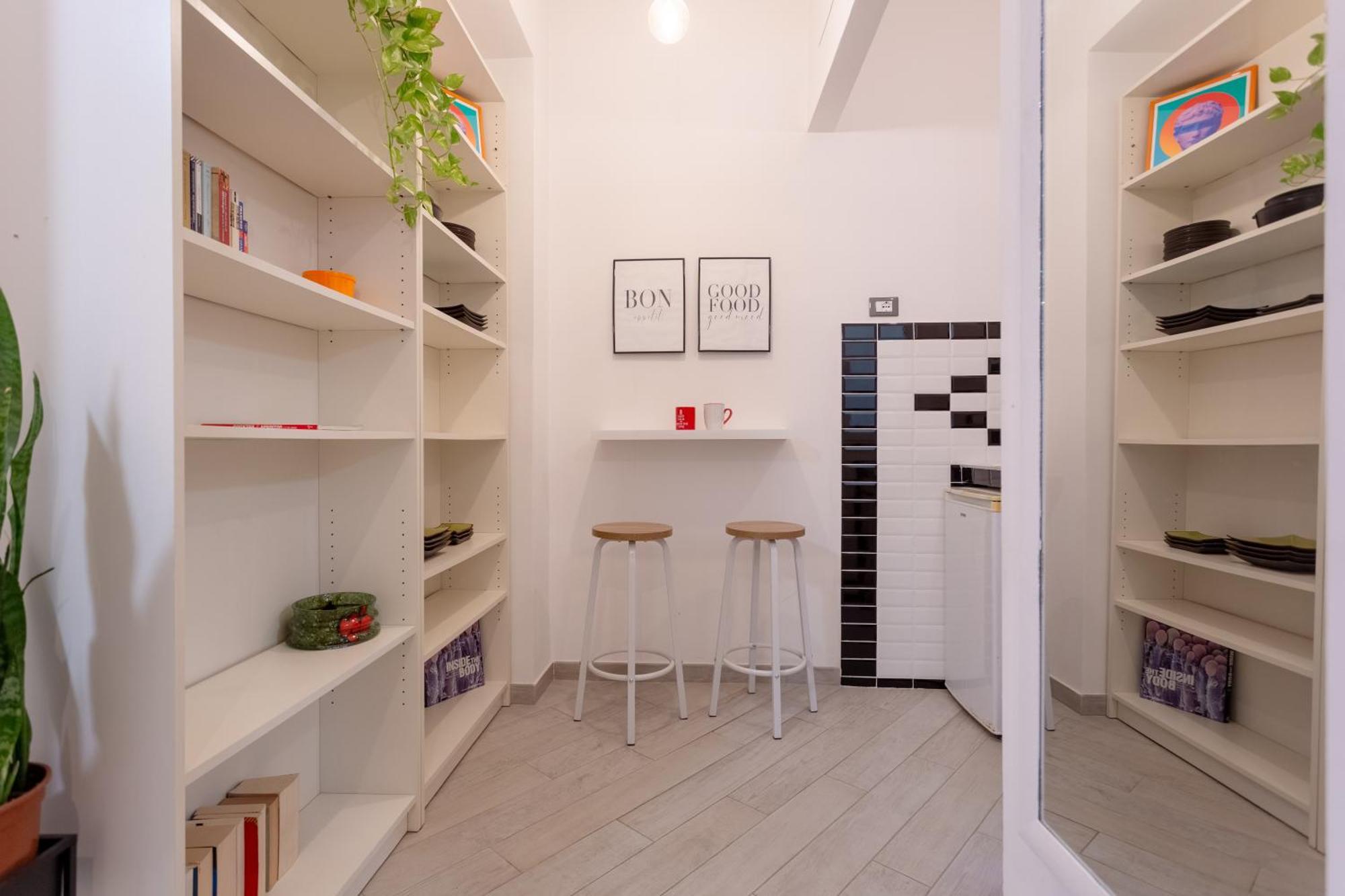 Stanza Comoda E Silenziosa Con Bagno Privato E Area Lavoro E Relax * Roma
