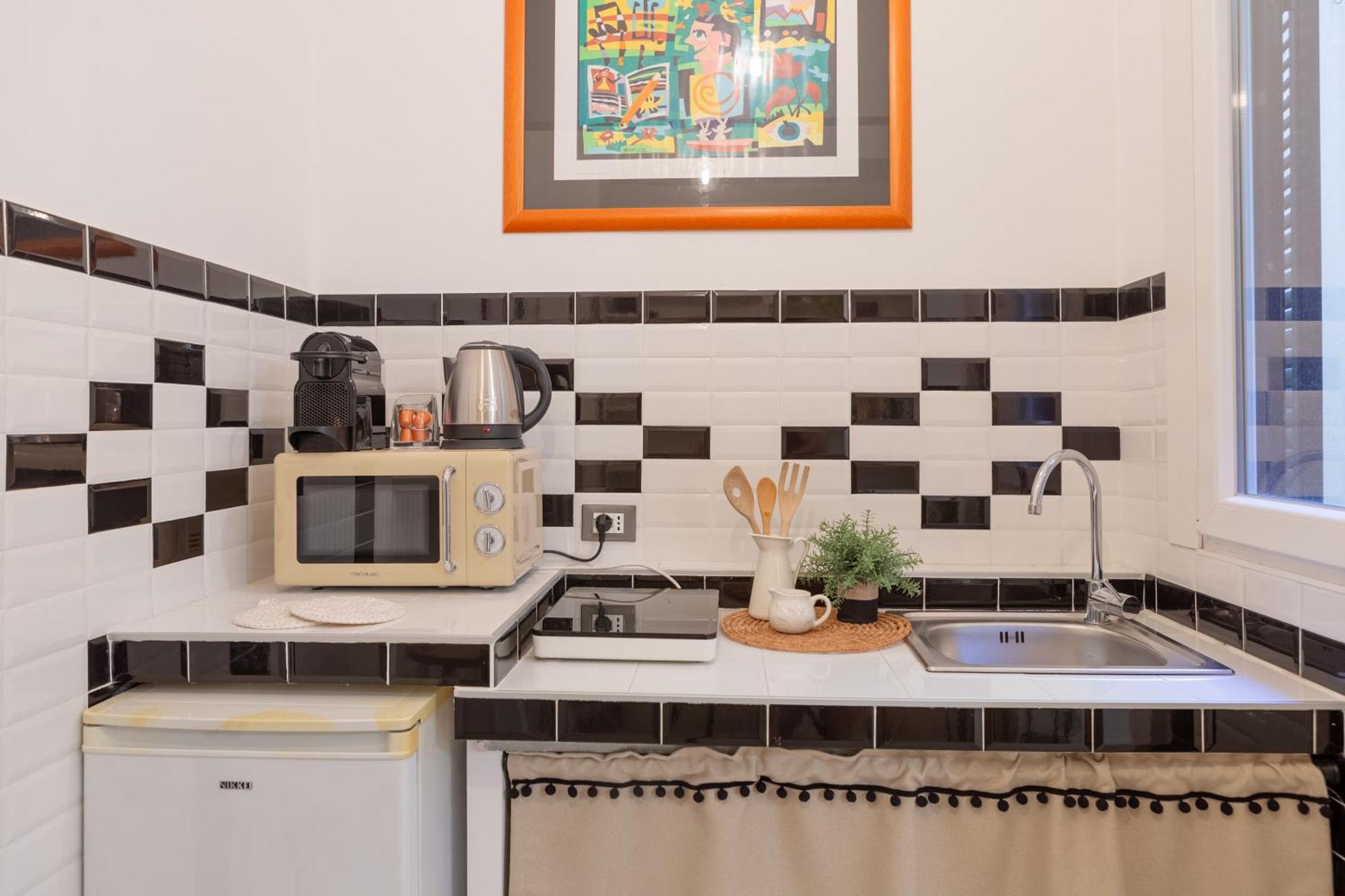 Quarto em Acomodações Particulares Stanza Comoda E Silenziosa Con Bagno Privato E Area Lavoro E Relax