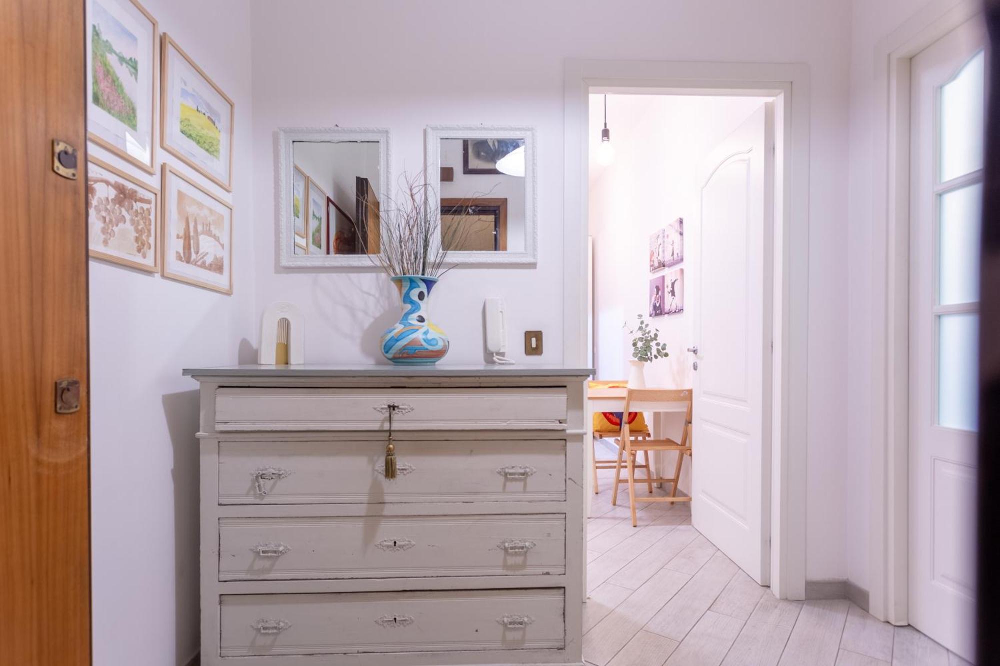Stanza Comoda E Silenziosa Con Bagno Privato E Area Lavoro E Relax Quarto em Acomodações Particulares