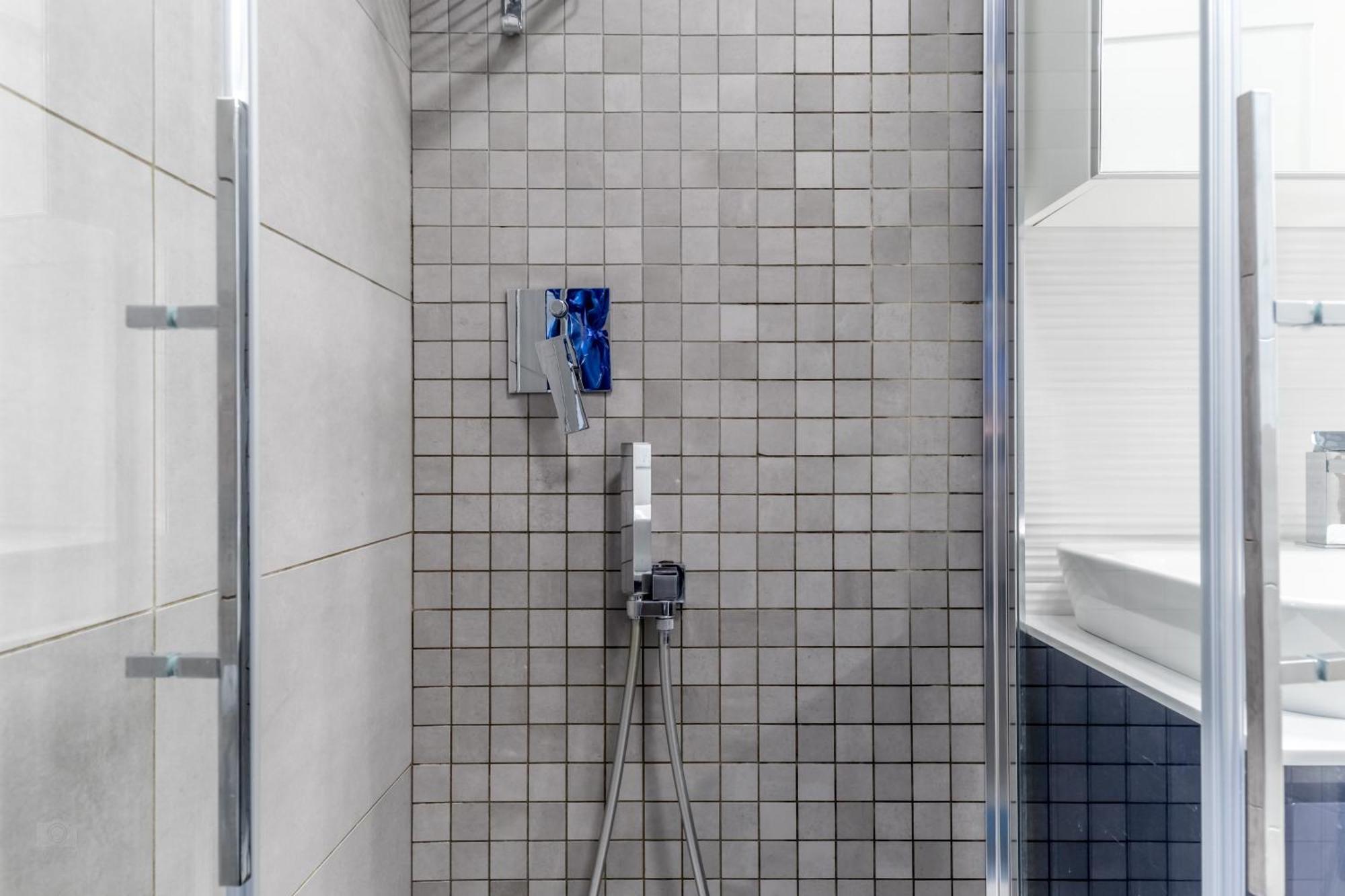 White Living R-home Appartamento *