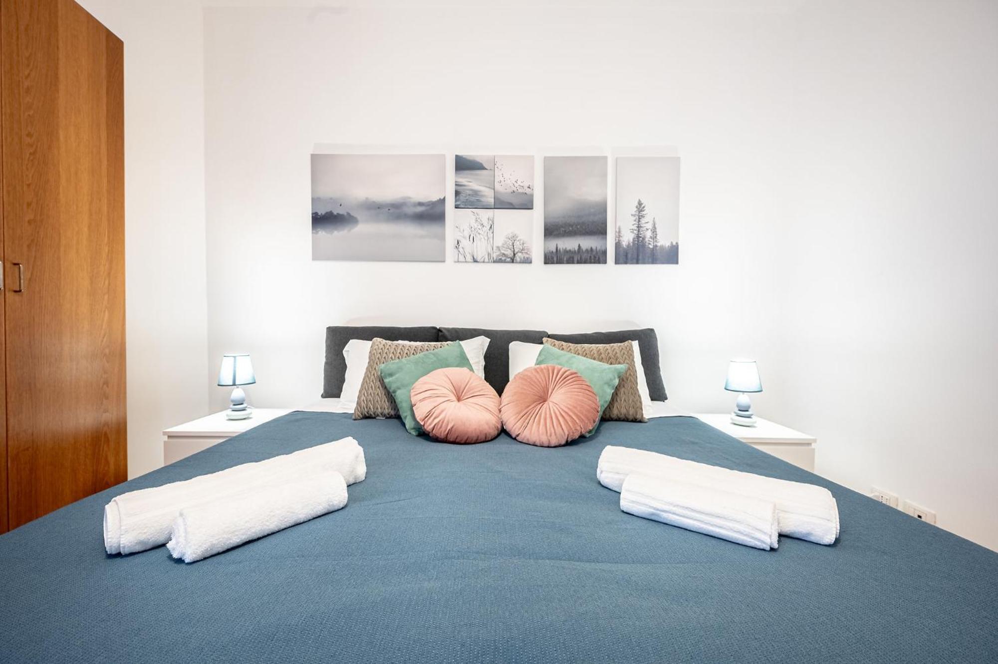 King Size Wifi Air Conditioning Tv50 10min Colosseo-trastevere Apartment Rome