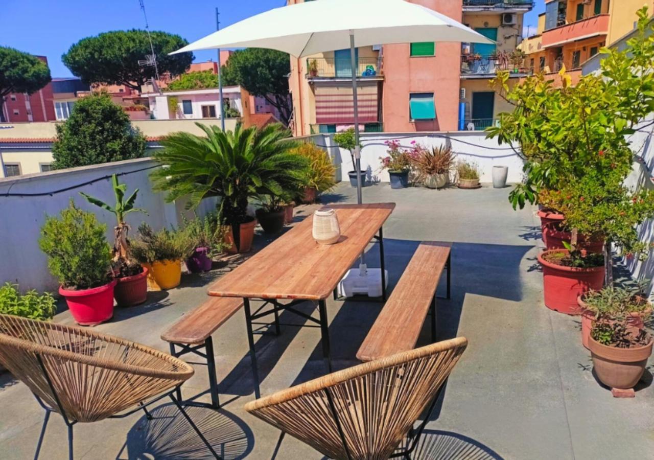 Terrazza Quintili - A Un Passo Dal Centro Di Feriehus Roma