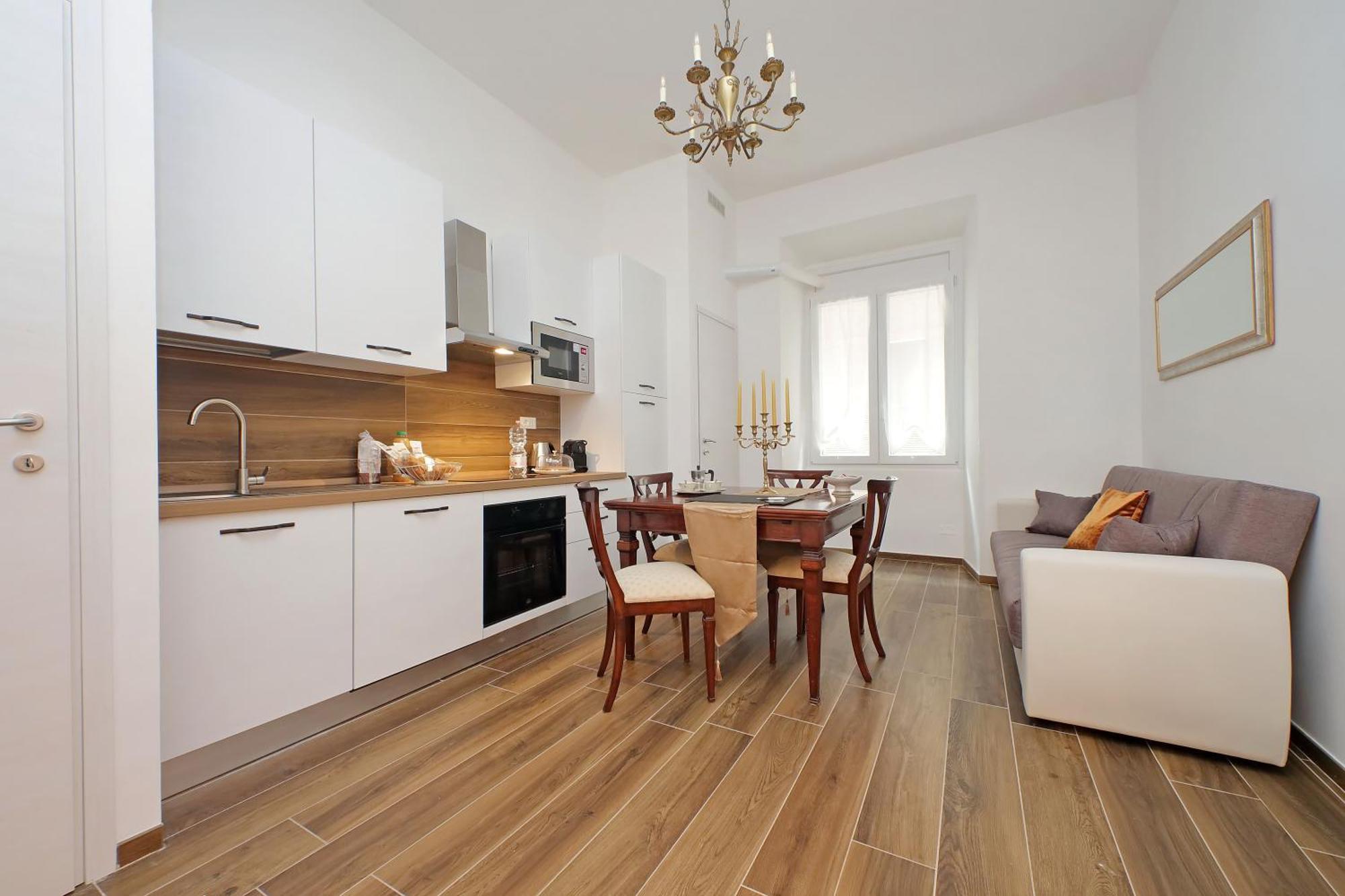 Romance Al Colosseo 3 Apartment *