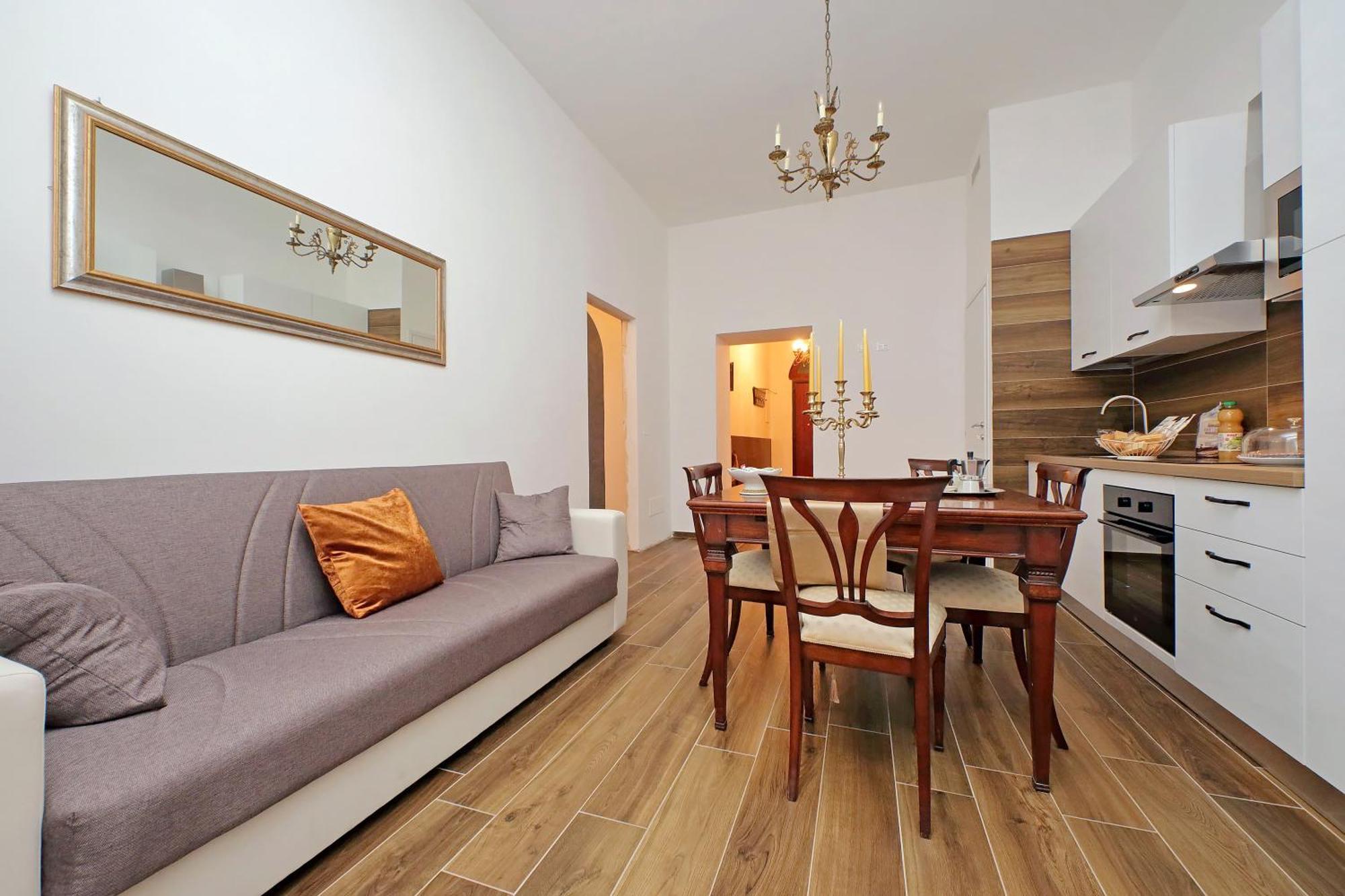 Romance Al Colosseo 3 Apartment