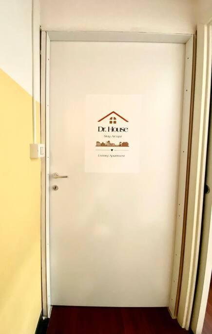 Apartment Dr House Luxury Rom