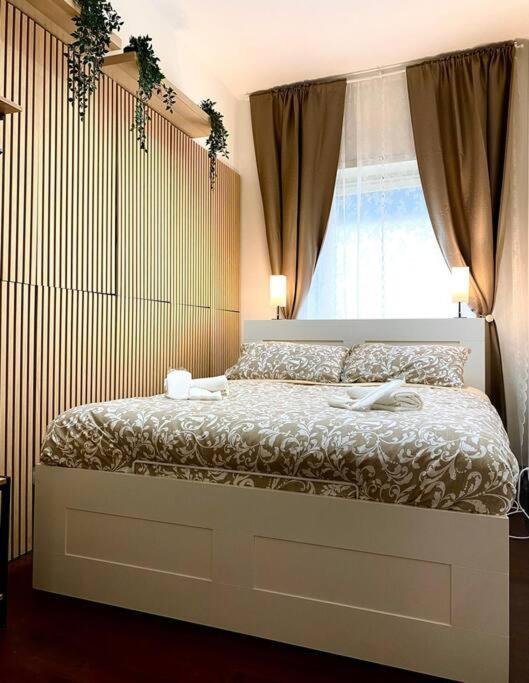 Dr House Luxury * Roma