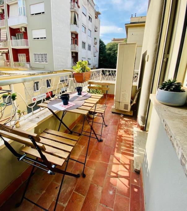 Dr House Luxury * Roma