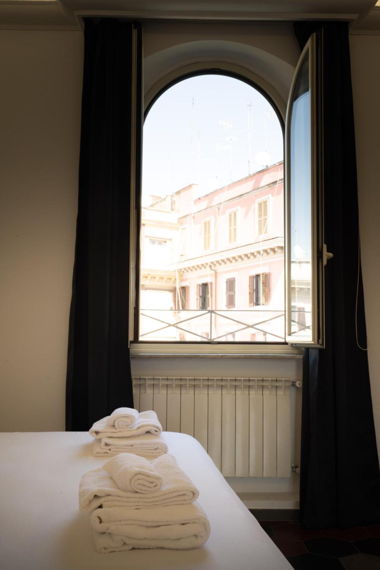 Urbe Colosseo Bed and breakfast 2*