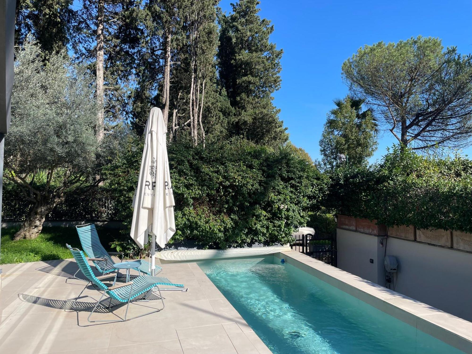 Modern Luxury Pool House * Roma