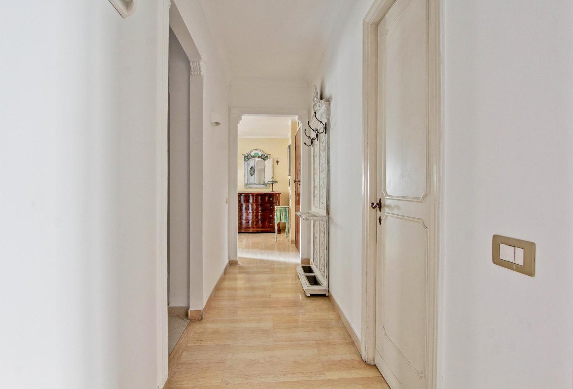 Elle House Rome