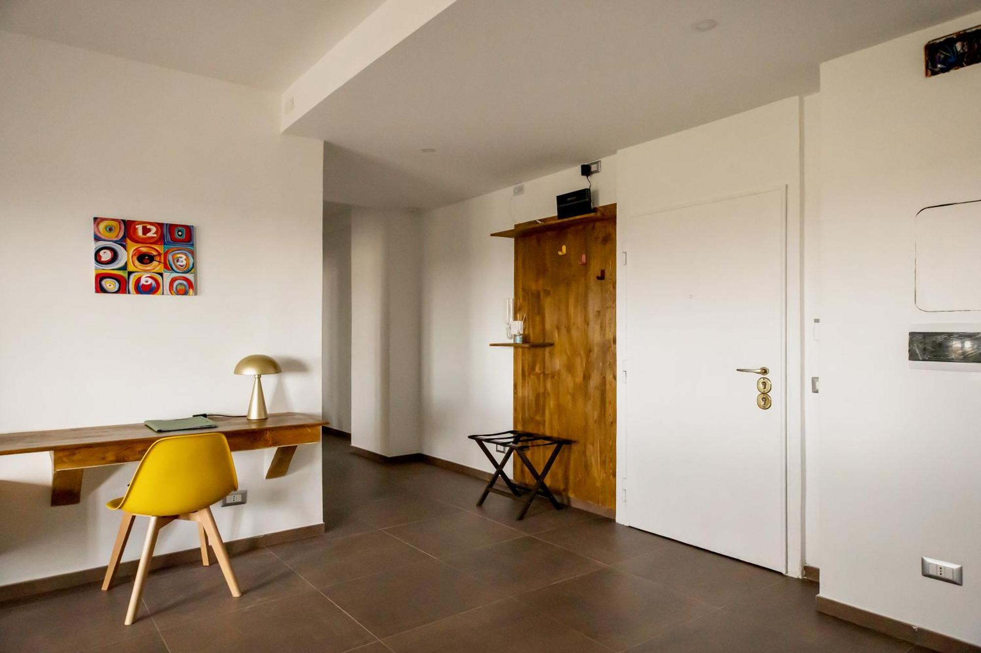 Leilighet Stepahouse Zona San Paolo Elegante Bilocale A 2 Minuti Dalla Metro B
