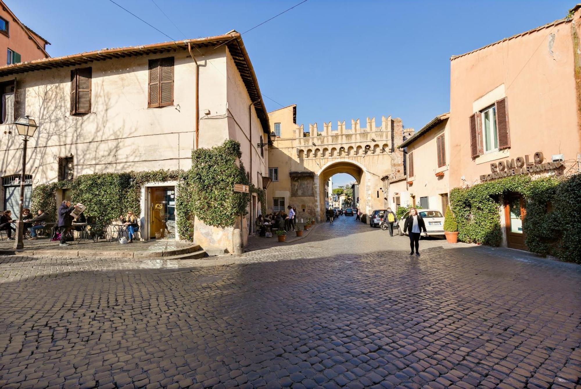 Apartamento Trastevere House With Balcony,quiet New Roma